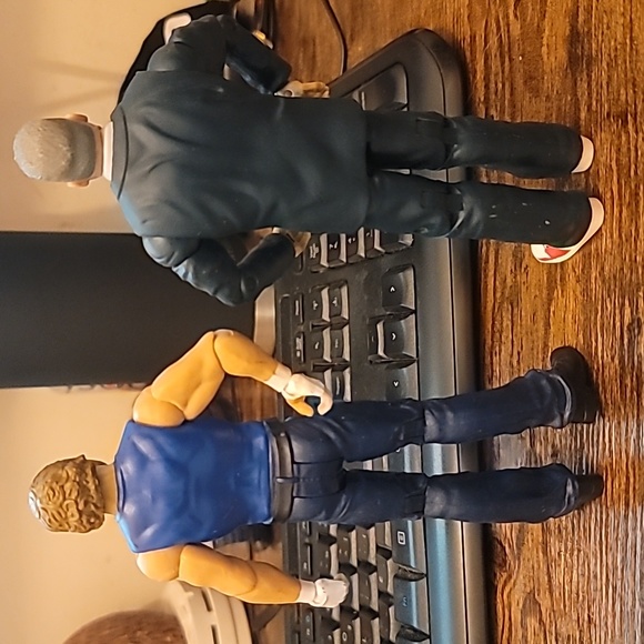 WWE Series 46 Dean Ambrose & Shane Mcmahon Action Figure Battle Pack - Picture 3 of 3